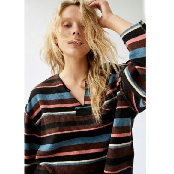Urban Outfitters Sweaters - •SOLD•URBAN OUTFITTERS Jax Inside Out Sweater